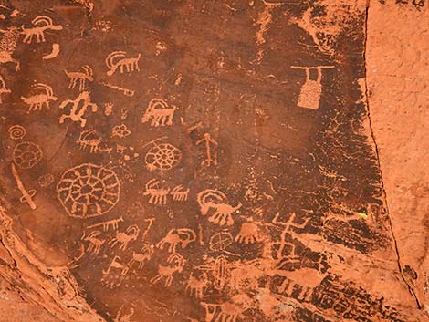 atlatl rock petroglyph