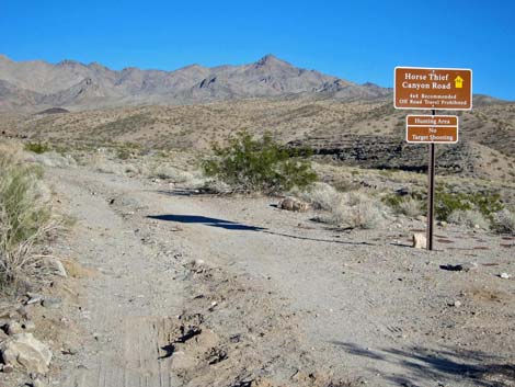 Horsethief Road