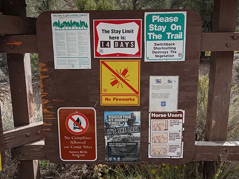Lovell Canyon Trailhead